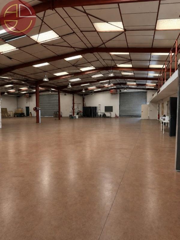 Industrial in Plaisance-du-Touch to rent Building Photo- Image 1 of 10