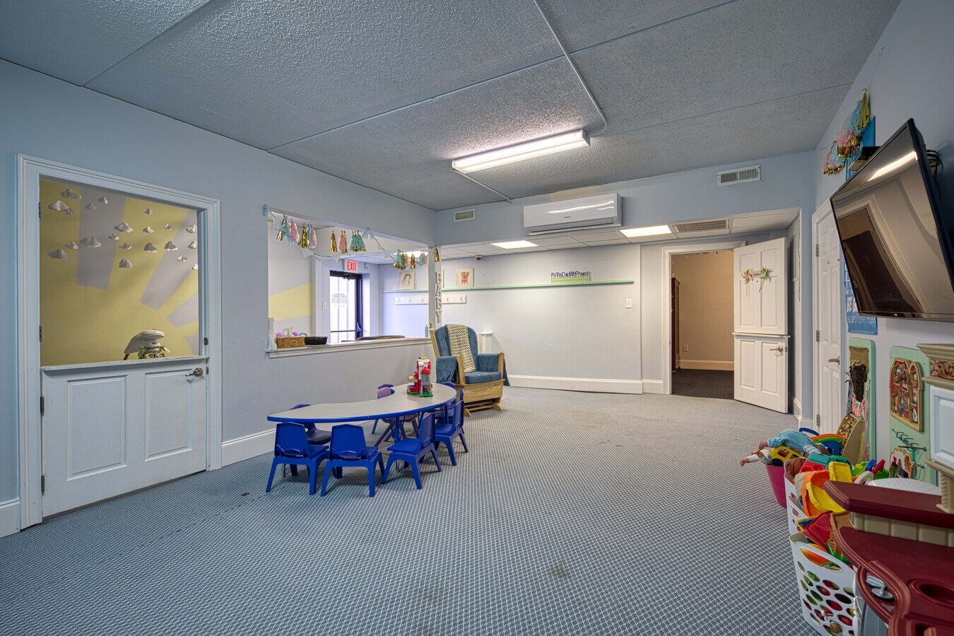 7301 Bennington Dr, Knoxville 37909 UK