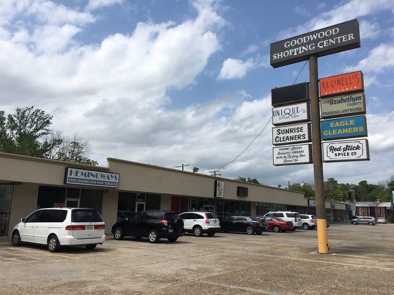 600-684 Jefferson Hwy, Baton Rouge, LA for sale - Building Photo - Image 1 of 1