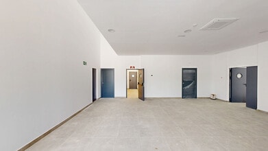 Calle de Gregorio Marañón, 2, Getafe, Madrid to rent Matterport 3D Scan- Image 1 of 12