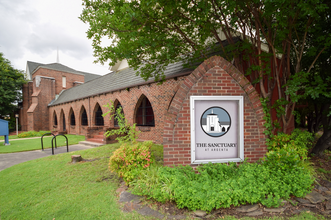 201 W 4th St, North Little Rock, AR for rent Building Photo- Image 1 of 9