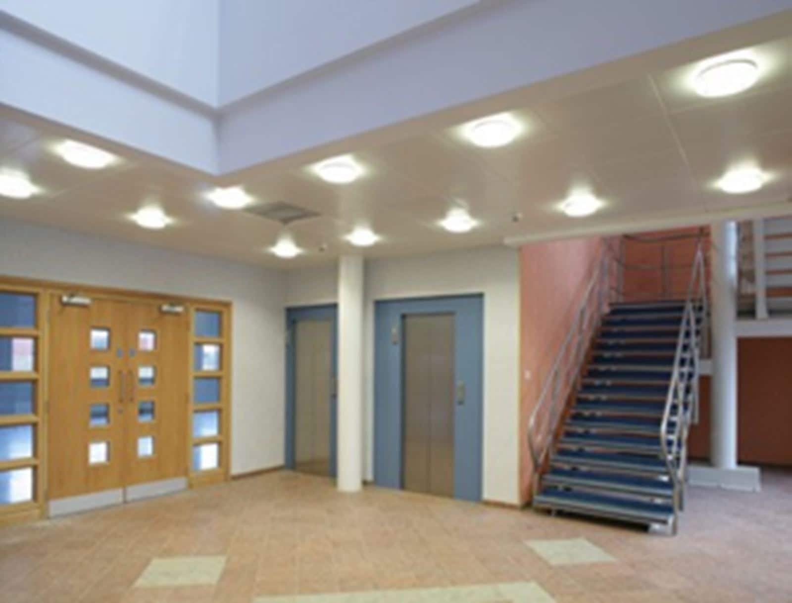 11 Woodhall, Holytown to rent Interior Photo- Image 1 of 2