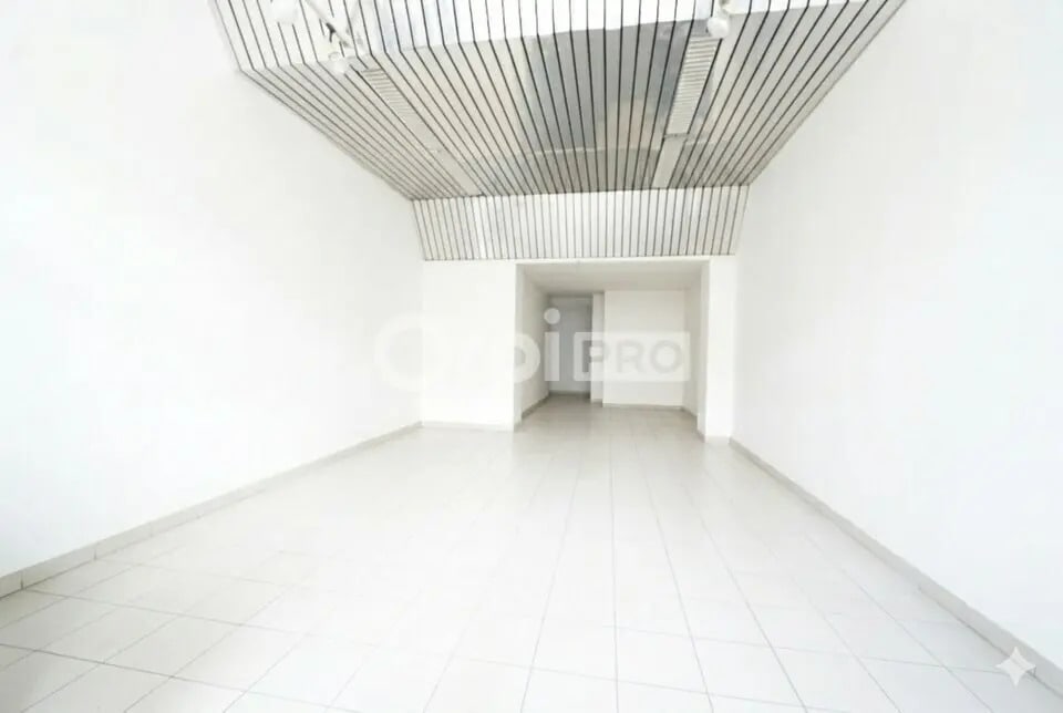 Vente Commerce 71 m² - Photo 1
