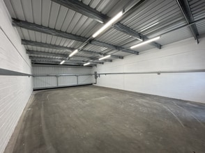 Breakwater Rd, Plymouth to rent Interior Photo- Image 2 of 4