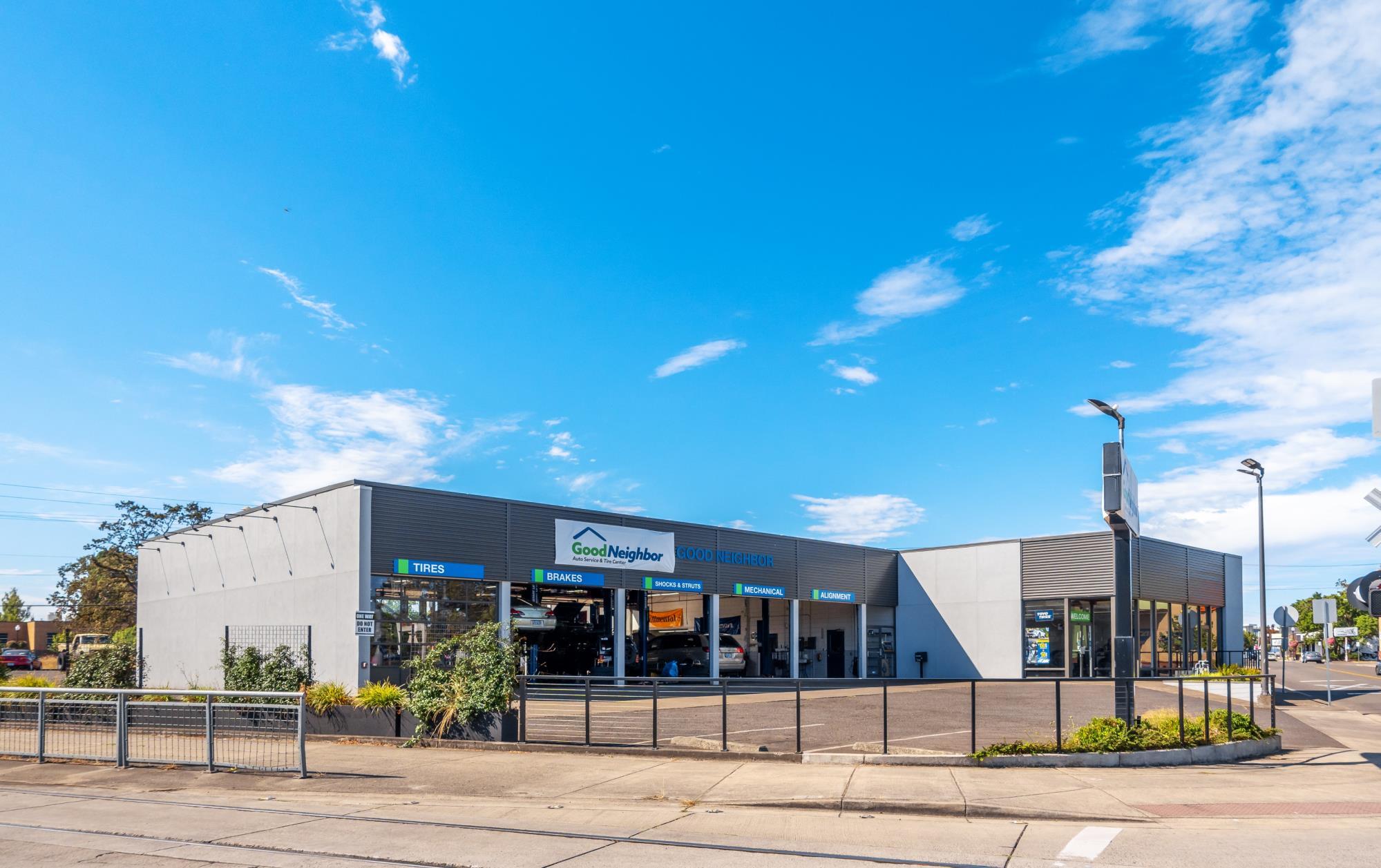 12100 SW Broadway St, Beaverton, OR for sale Building Photo- Image 1 of 1