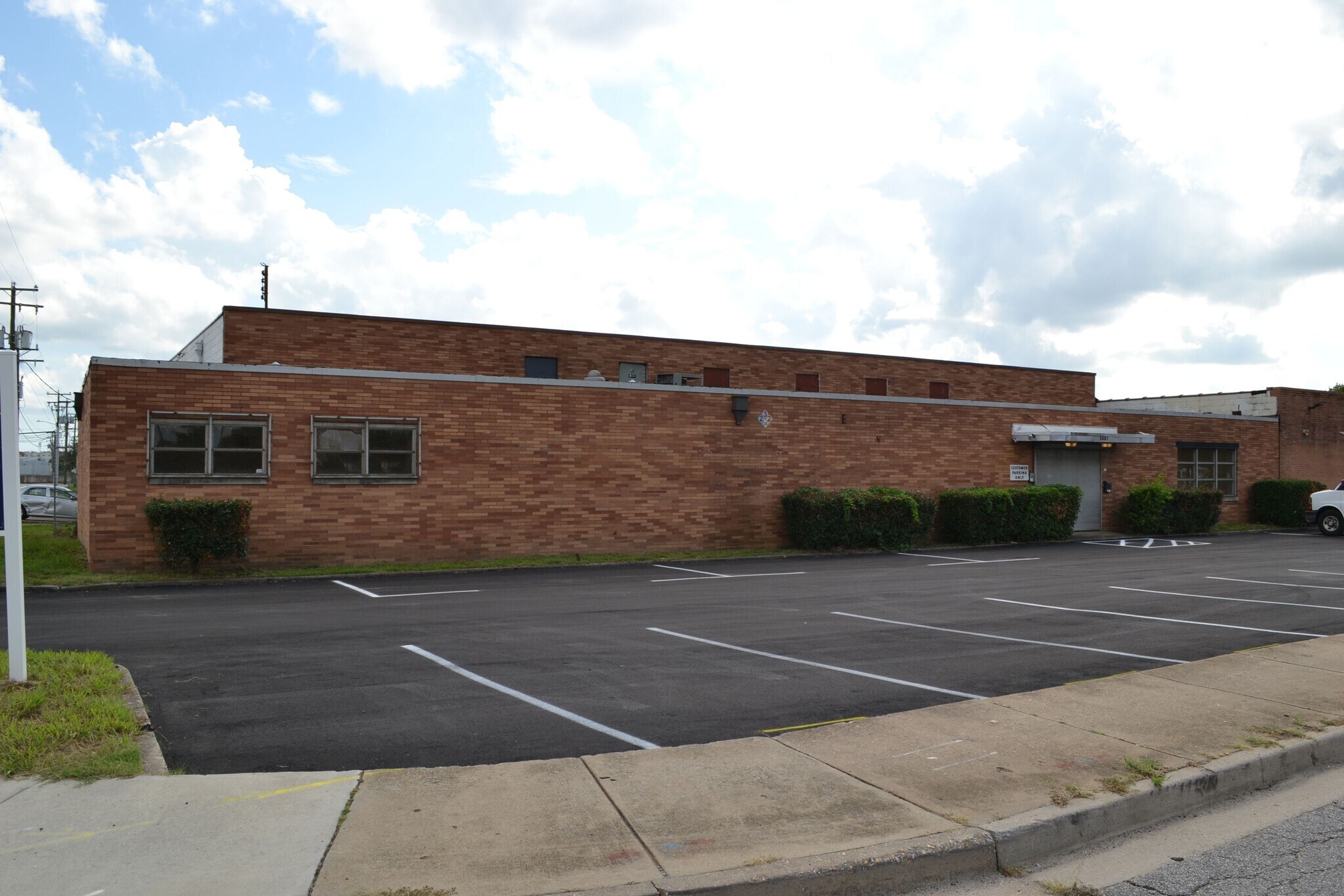 1021 E Princess Anne Rd, Norfolk, VA for sale Building Photo- Image 1 of 8