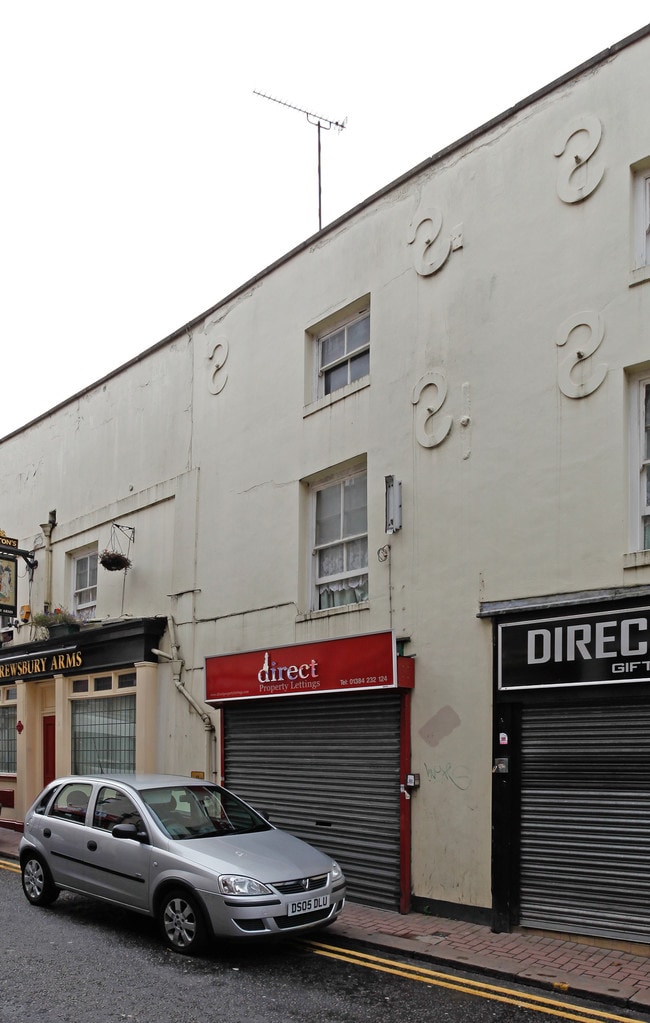 More details for 3 Wolverhampton St, Dudley - Retail to Rent
