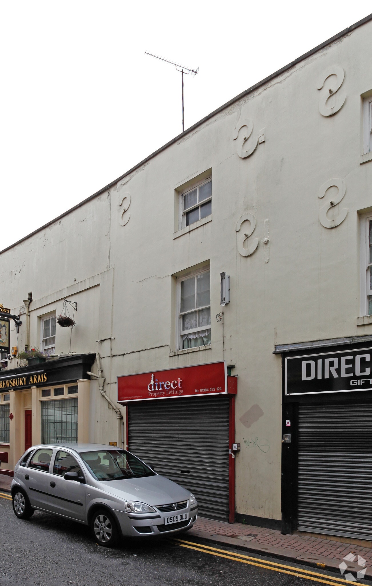 3 Wolverhampton St, Dudley to rent Primary Photo- Image 1 of 4