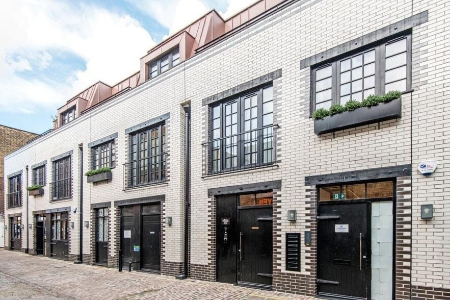 Pratt Mews, London to rent - Primary Photo - Image 1 of 6