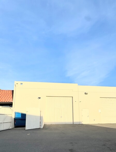 580 W Lambert Rd, Brea, CA for rent - Building Photo - Image 2 of 14