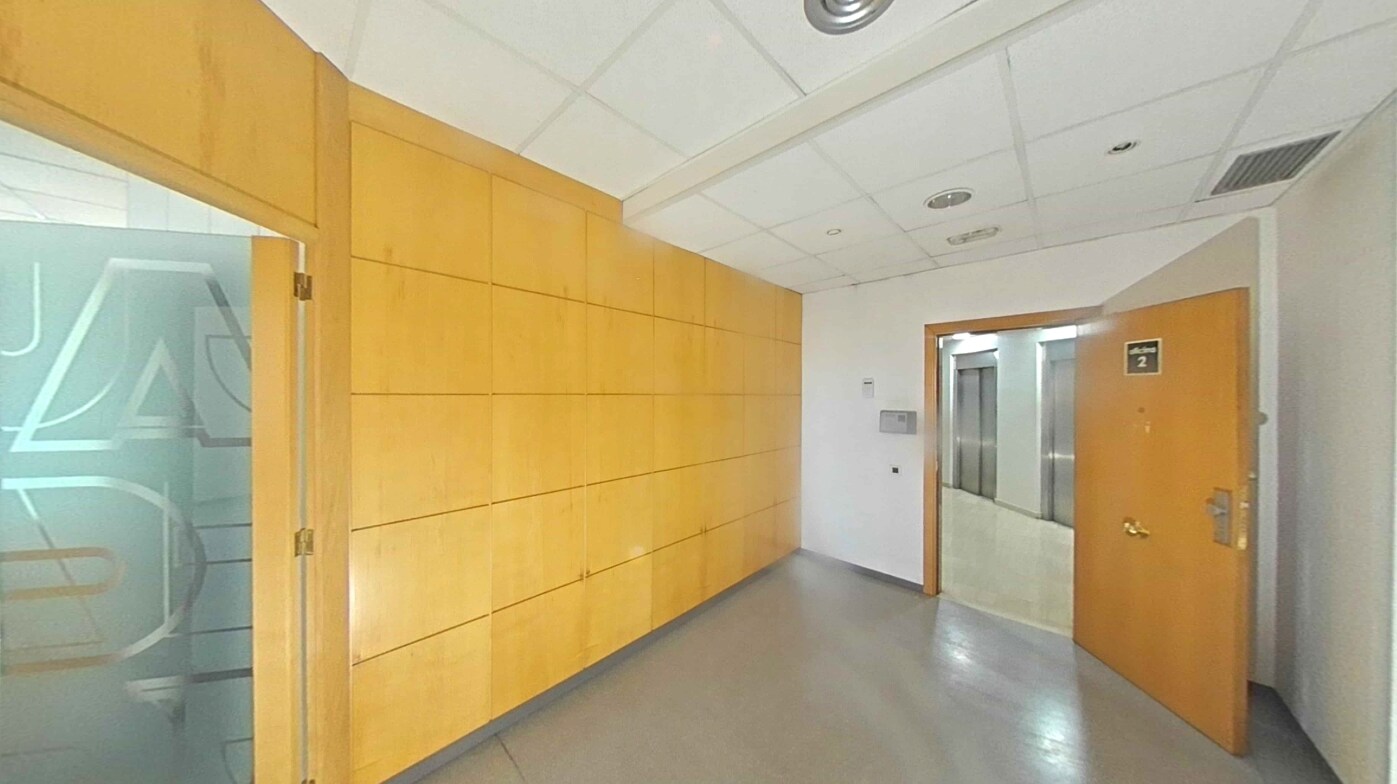 Mollet del Vallès, BAR 08100 - Unit 02 -  - Interior Photo - Image 1 of 10