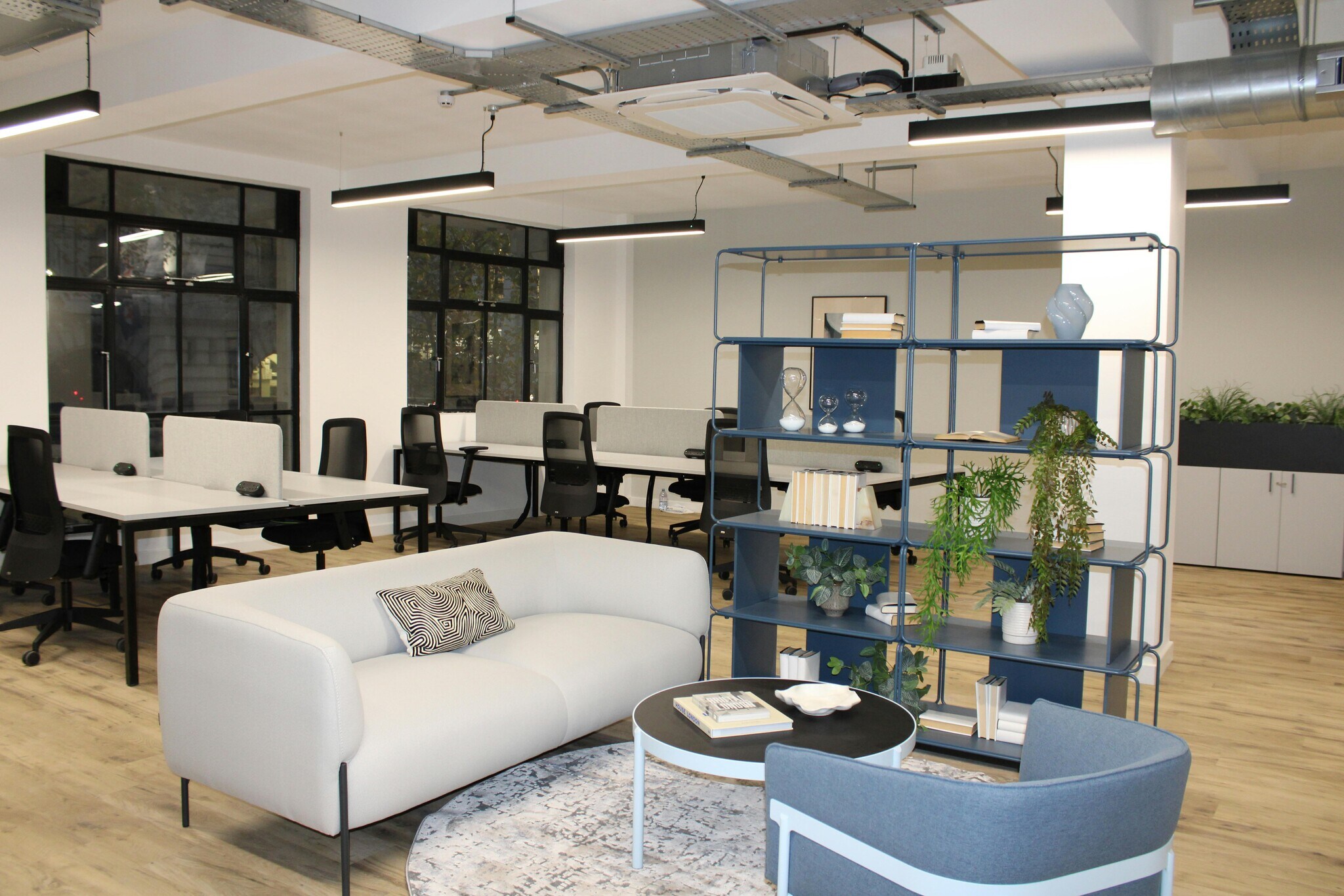 95 Aldwych, London to rent Interior Photo- Image 1 of 12