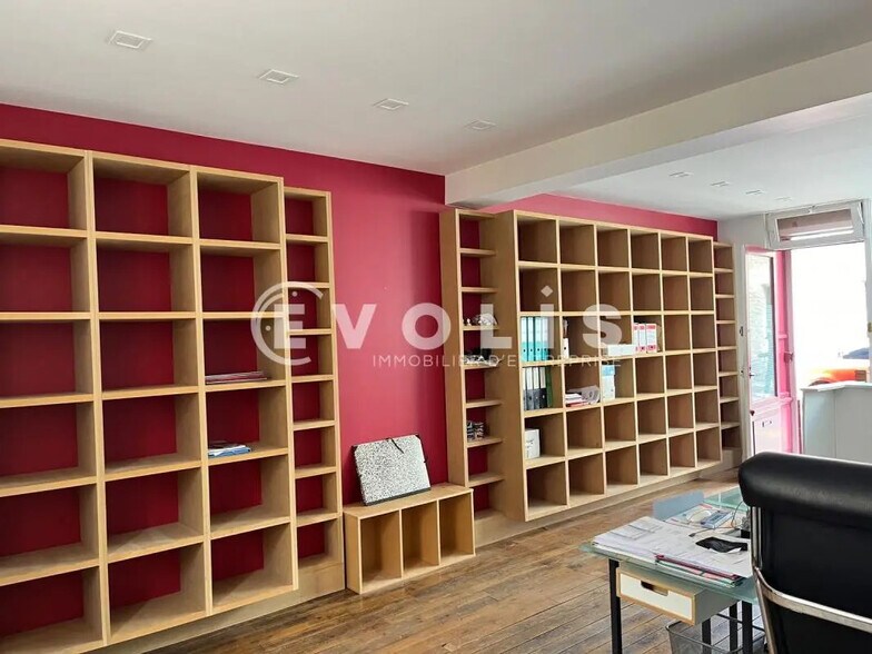 Office in Malakoff to rent - Interior Photo - Image 3 of 11