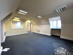 Main Rd, Great Leighs to rent Interior Photo- Image 2 of 4