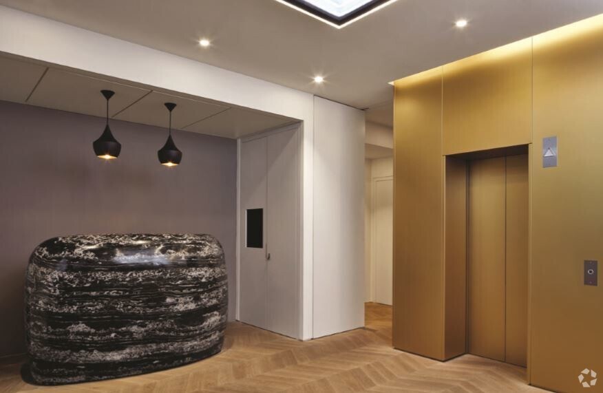 28-29 Savile Row, London for sale - Building Photo - Image 1 of 1