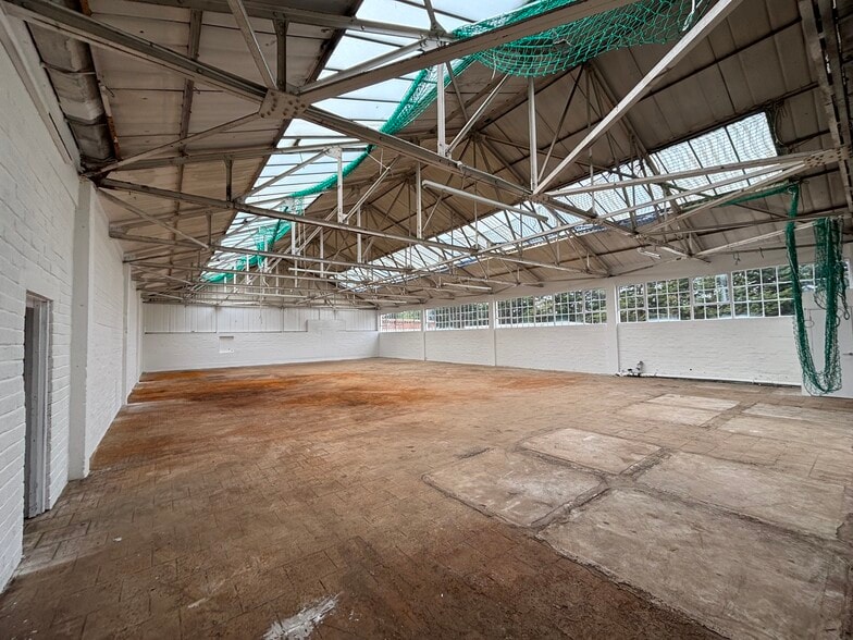 Petherton Rd, Bristol to rent - Building Photo - Image 2 of 21