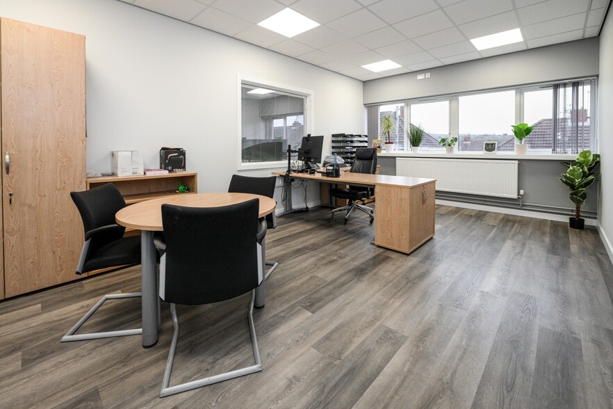 Queen St, Gateshead to rent - Interior Photo - Image 1 of 24