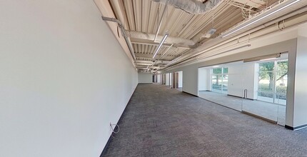 5501 Headquarters Dr, Plano, TX for rent Interior Photo- Image 2 of 5