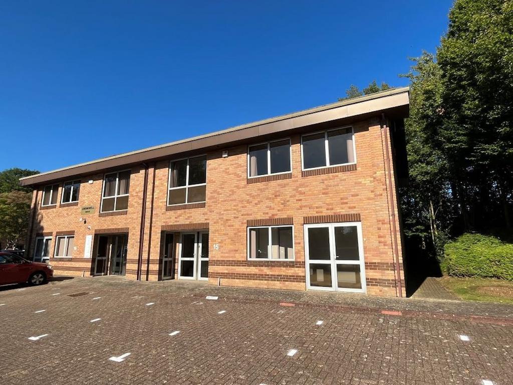 Banbury Rd, Chipping Norton to rent Building Photo- Image 1 of 16