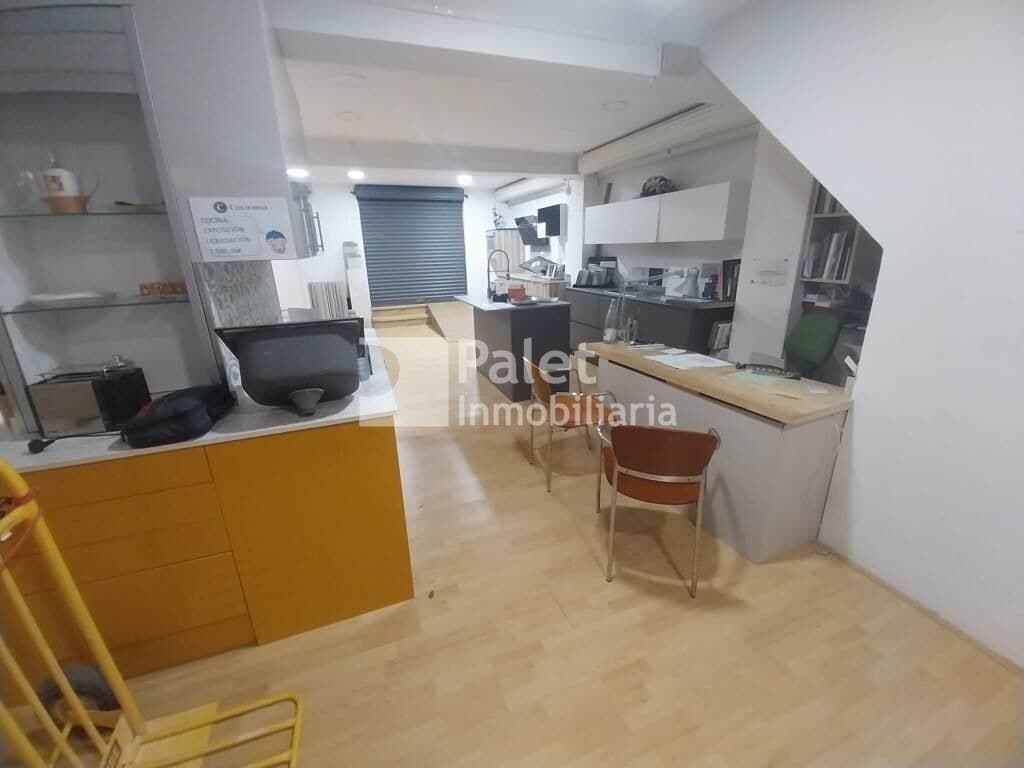 Retail in Barcelona, Barcelona to rent Interior Photo- Image 1 of 7