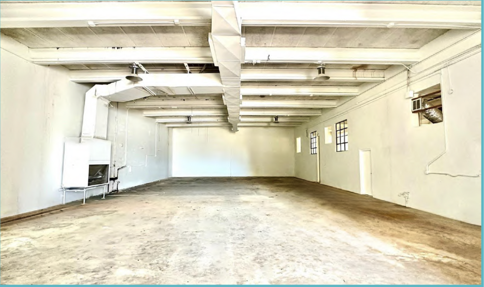 1300 NW 29th St, Miami, FL for rent - Building Photo - Image 3 of 10