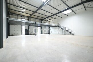 More details for 40 Rue Montgolfier, Villefontaine - Light Industrial to Rent