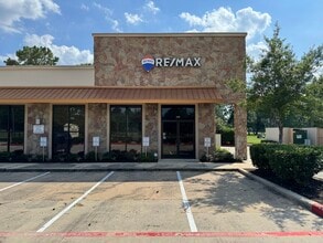 19059 Champion Forest Dr, Spring, TX to rent Building Photo- Image 2 of 2