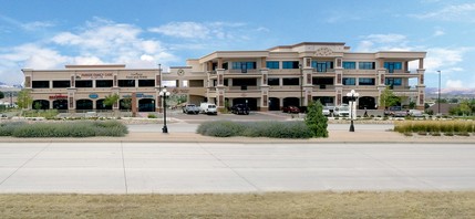 10233 S Parker Rd, Parker, CO for rent Primary Photo- Image 1 of 8