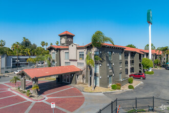 3232 Riverside Dr, Bakersfield, CA for sale Primary Photo- Image 1 of 1