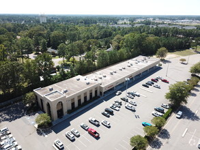 102-400 Westwood Shopping Ctr, Fayetteville, NC for rent Primary Photo- Image 1 of 12