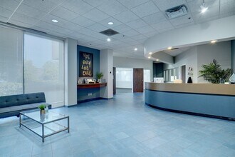 6850 Manhattan Blvd, Fort Worth, TX to rent Interior Photo- Image 2 of 11