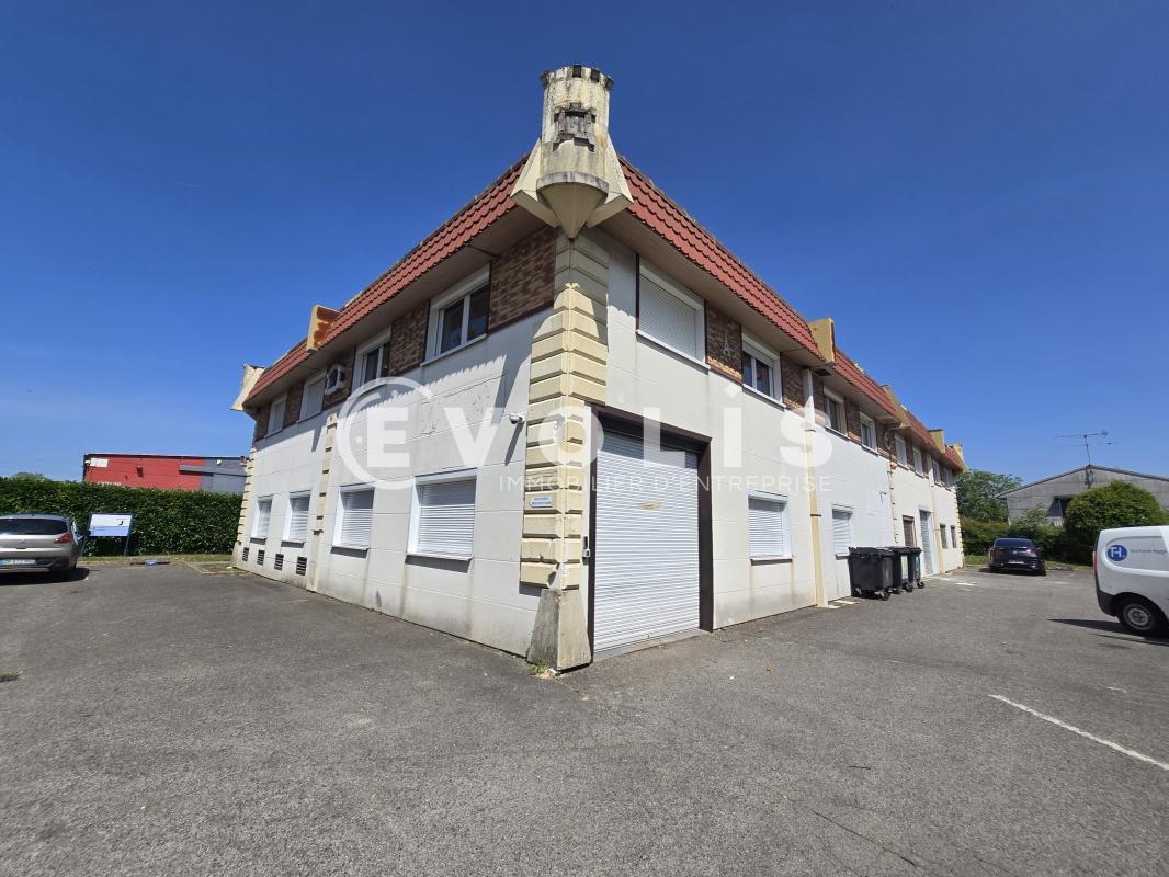 Light Industrial in Massy to rent Building Photo- Image 1 of 10