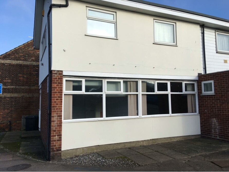 John Kennedy Rd, Kings Lynn for sale Primary Photo- Image 1 of 1