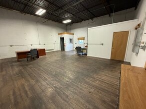 930 Lafayette Rd, Medina, OH to rent Building Photo- Image 1 of 8