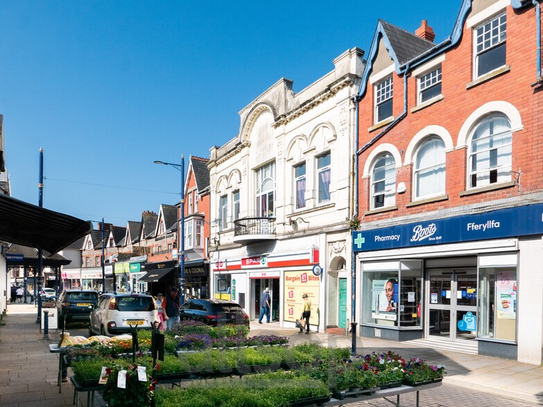 66-70 John St, Porthcawl for sale - Building Photo - Image 2 of 6