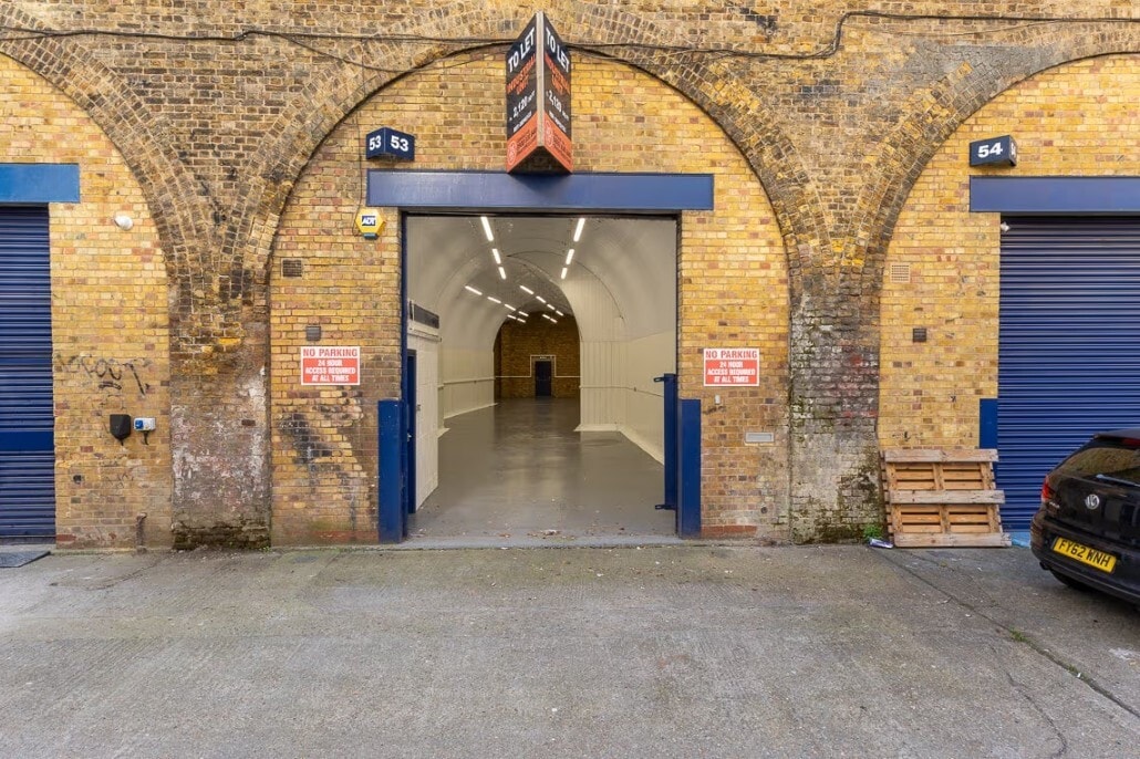 Rolt St, London to rent Building Photo- Image 1 of 3