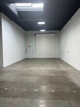 27141 Aliso Creek Rd, Aliso Viejo, CA to rent Interior Photo- Image 2 of 4