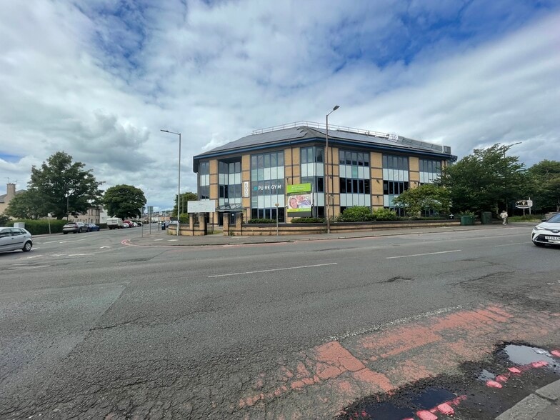 600 Gorgie Rd, Edinburgh to rent - Building Photo - Image 3 of 5