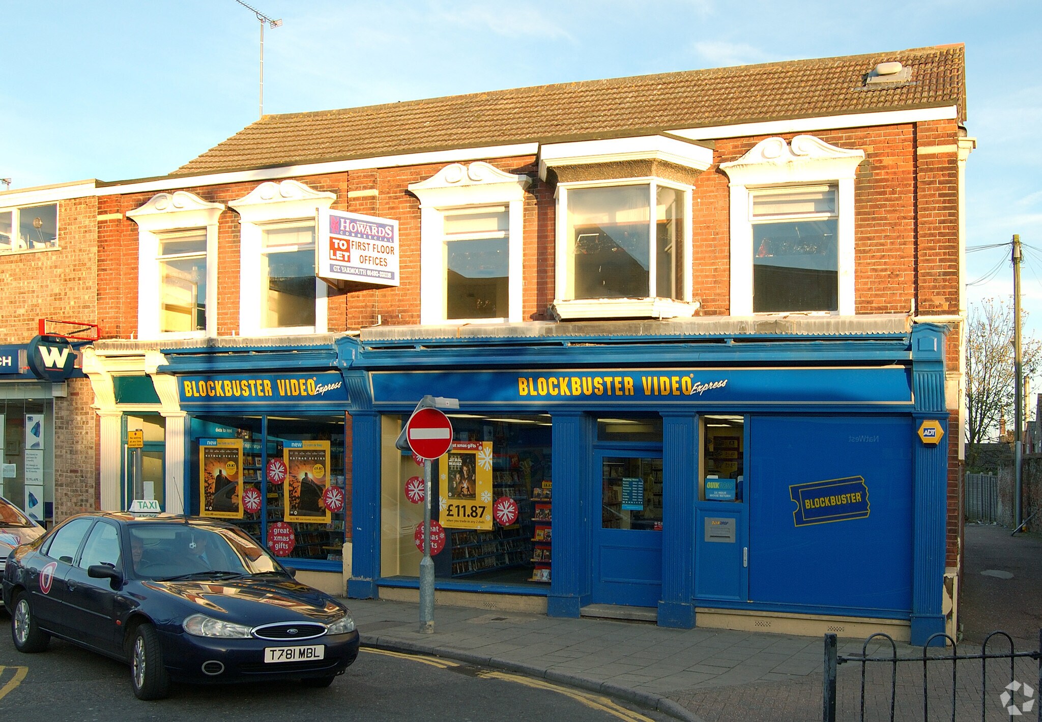 127 High St, Great Yarmouth for sale Building Photo- Image 1 of 1