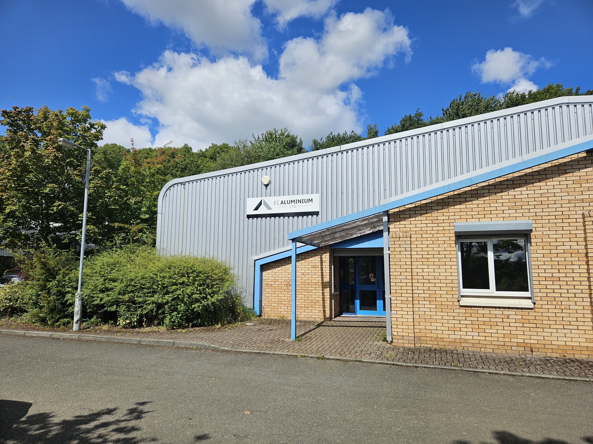 3-4 Crompton Rd, Glenrothes for sale Primary Photo- Image 1 of 1