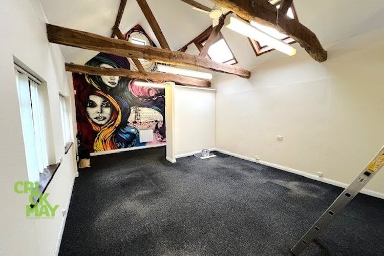 Vicarage Hl, Billingshurst to rent Interior Photo- Image 1 of 2