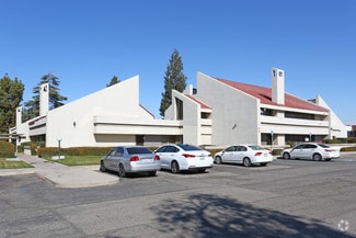 More details for 4944 E Clinton Way, Fresno, CA - Office for Sale