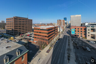 300 E Main St, Lexington, KY - aerial  map view