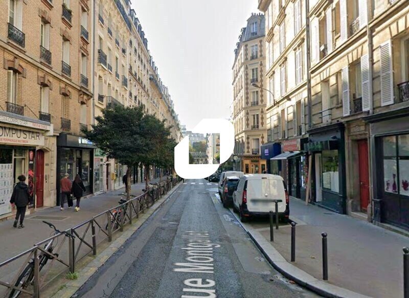 Retail in Paris for sale Aerial- Image 1 of 2