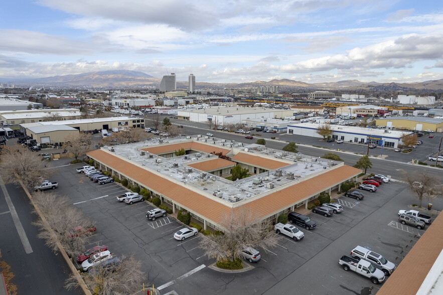 255 Glendale Ave, Sparks, NV for sale - Building Photo - Image 3 of 8