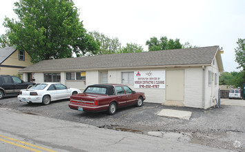 215 S Lynn St, Independence, MO for sale Building Photo- Image 1 of 1