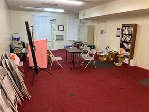 9636 Garden Grove Blvd, Garden Grove, CA to rent Building Photo- Image 2 of 4