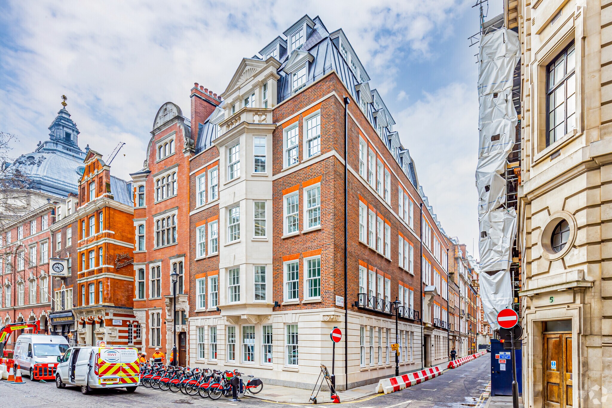 1-7 Old Queen St, London to rent Primary Photo- Image 1 of 15