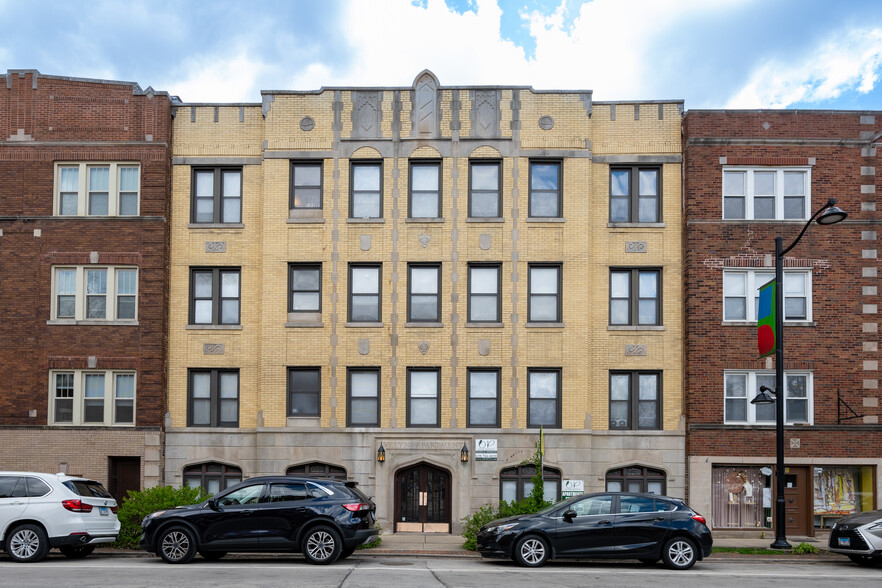 37 Harrison St, Oak Park, IL for sale - Building Photo - Image 1 of 5