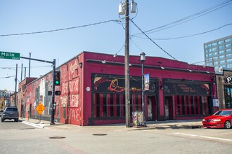 2824 Main St, Dallas, TX for rent Building Photo- Image 1 of 6